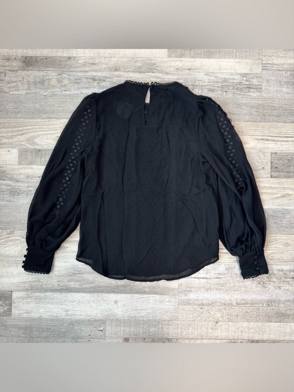 Joie NWT Black Lightweight Blouse Size XS Long Sleeve, Lace Detail R30 - Picture 7 of 7